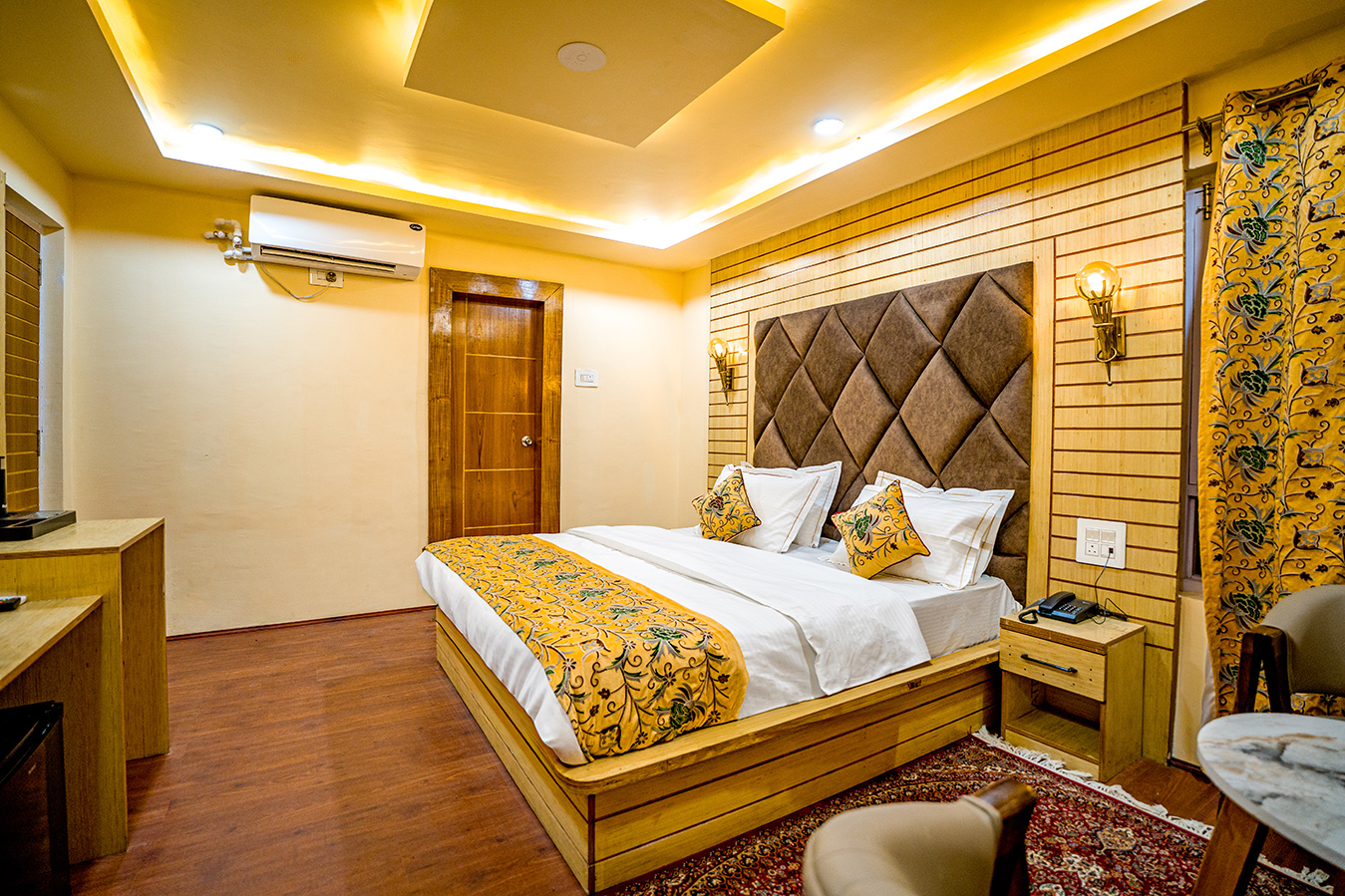 Room Photo